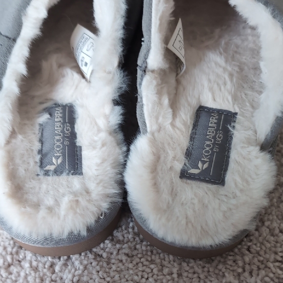 Koolaburra by UGG Gray Suede Slippers - Picture 2 of 4
